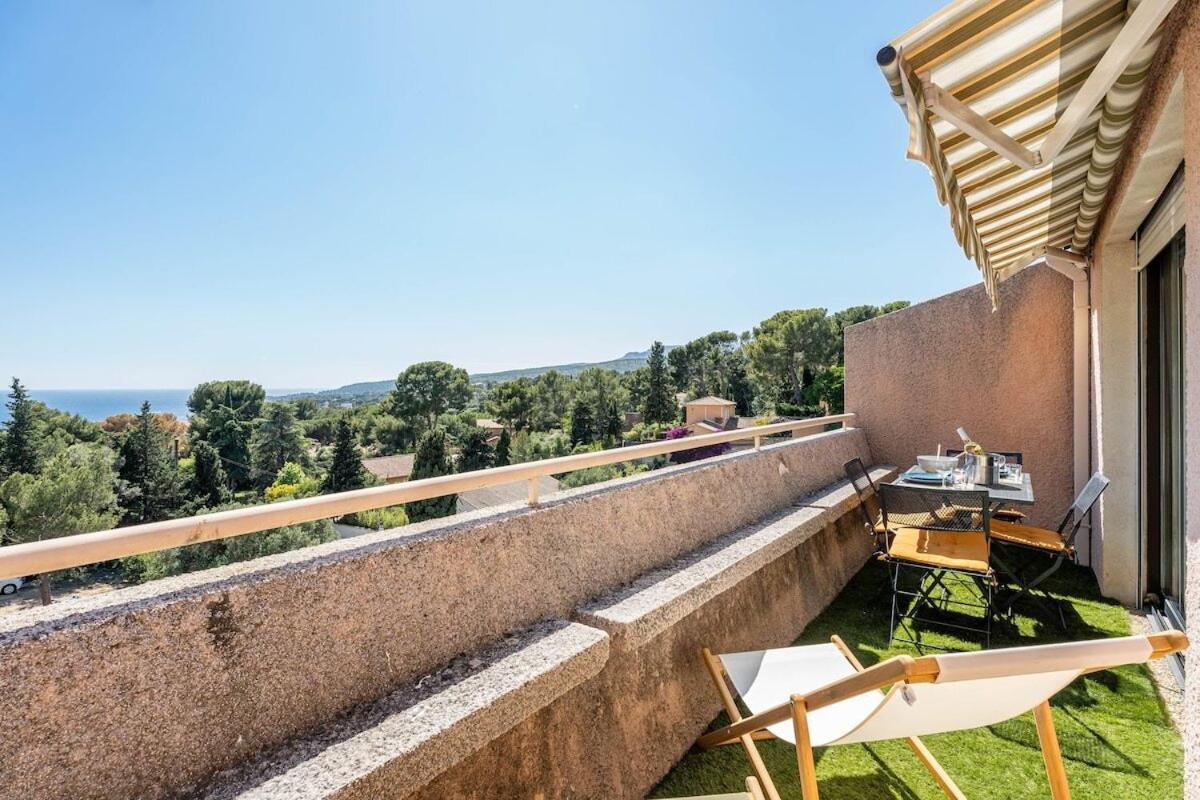 Le Neptune Cassis Exterior foto